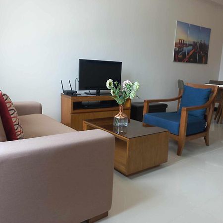 Condo-Mactan Newtown Lapu-Lapu City Eksteriør billede